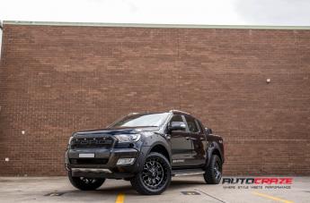 FORD RANGER CRUSH GLOSS BLACK DOUBLE DARK TINT